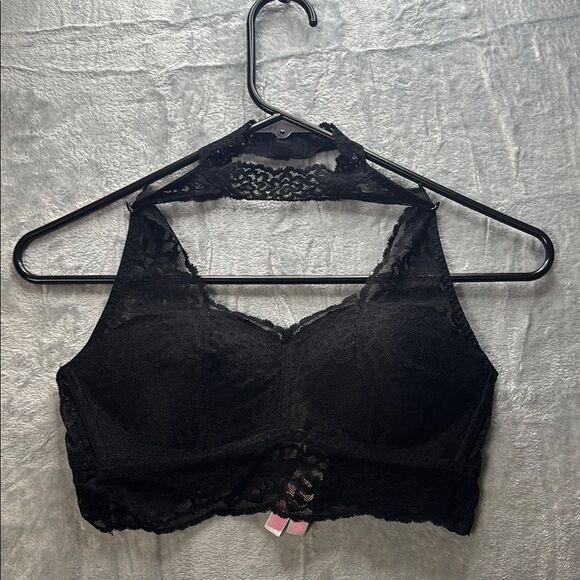 Victoria’s Secret Pink Black Lace Pushup Wireless Around Neck Detail Size Small - Picture 1 of 8